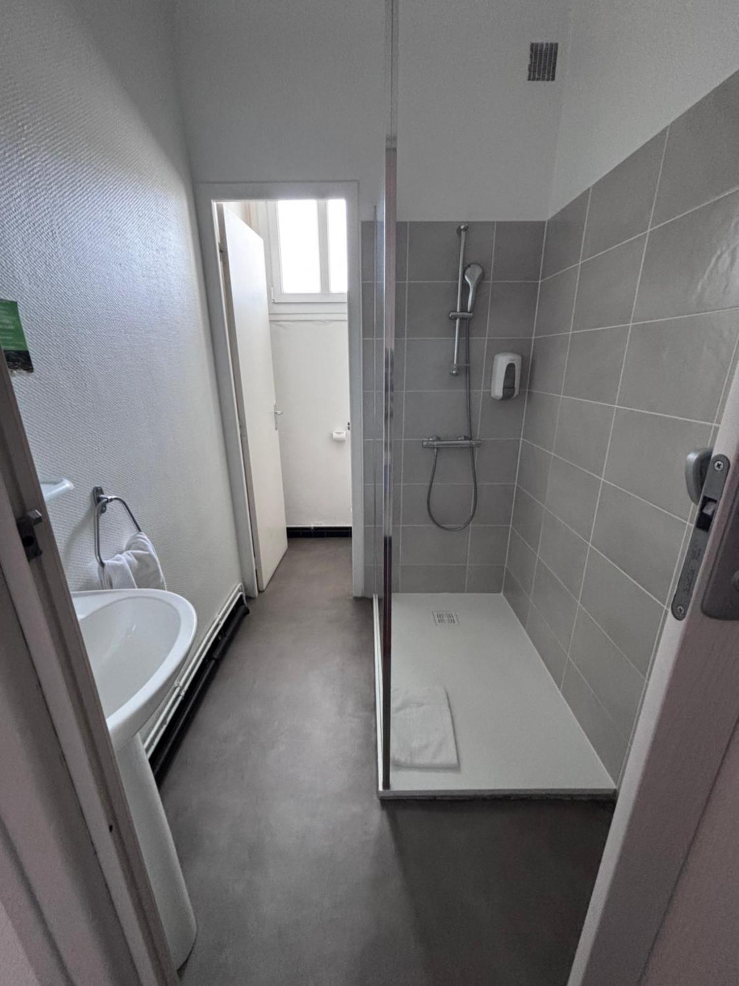 Crystal Hotel Royan Bagian luar foto