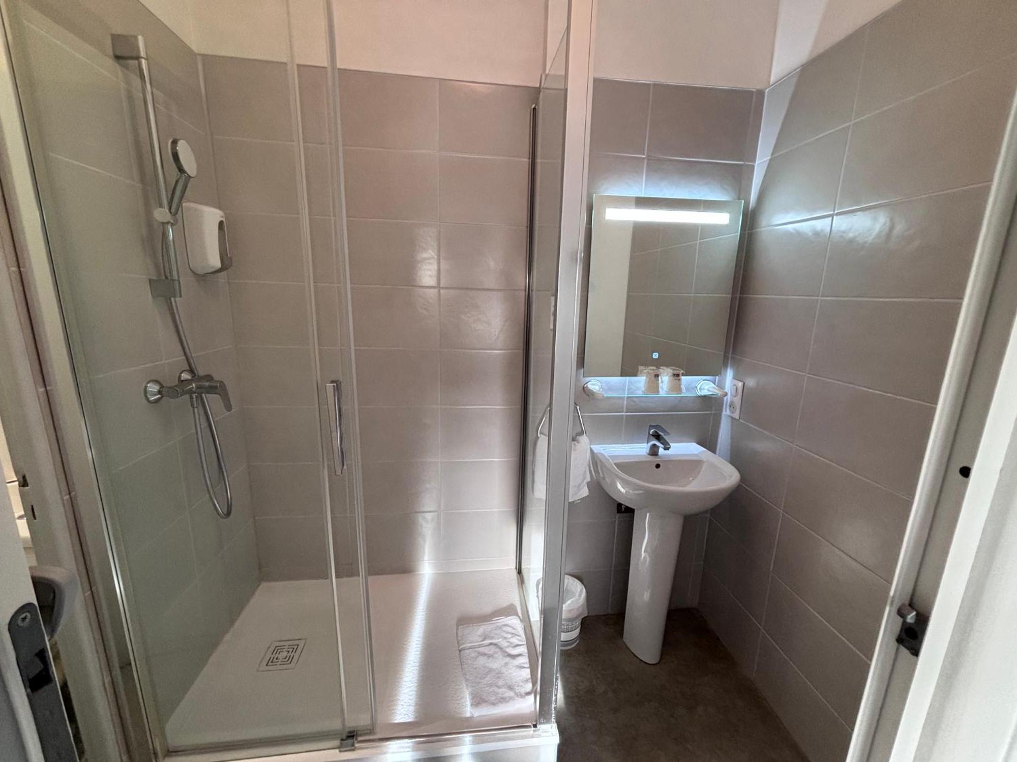 Crystal Hotel Royan Bagian luar foto