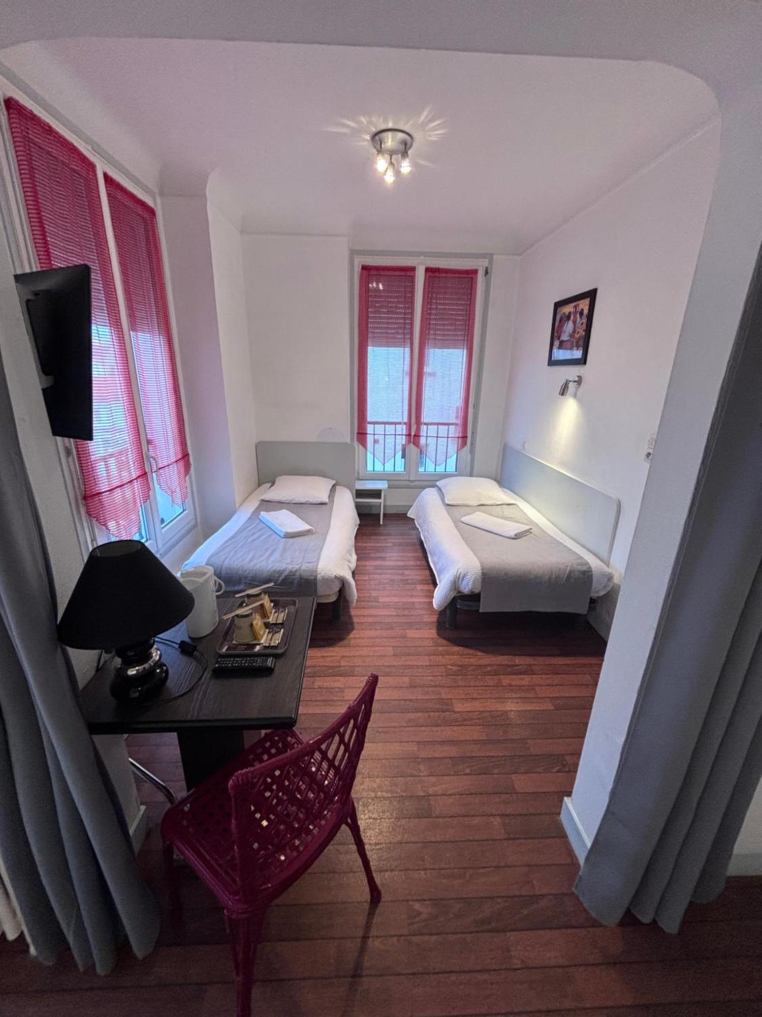 Crystal Hotel Royan Bagian luar foto